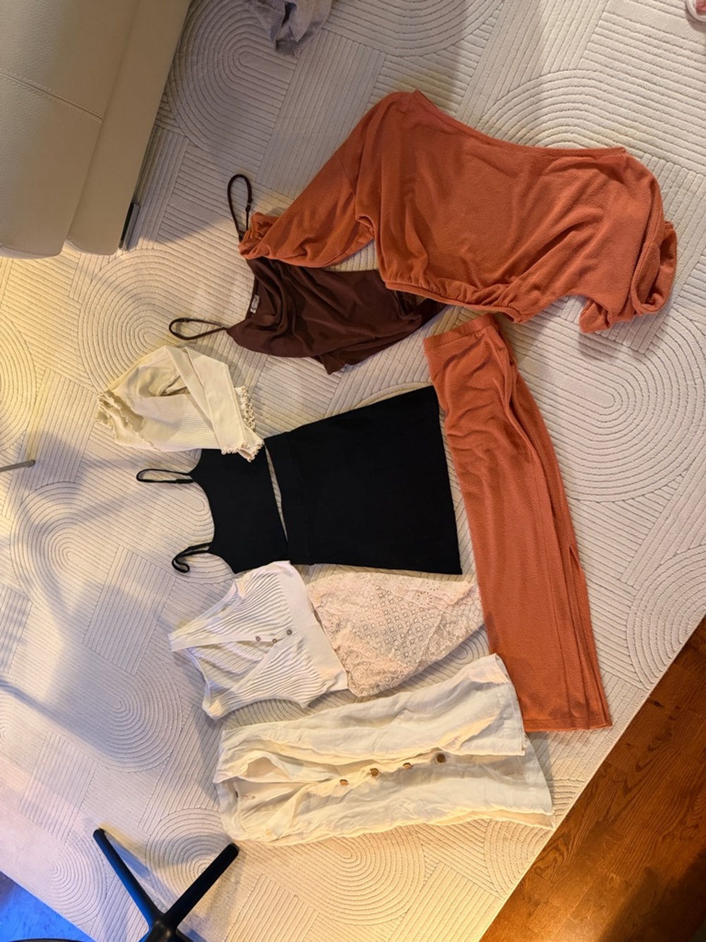 Free People summer bundle! Selling 9 pieces
